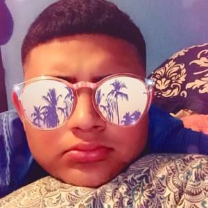 Meet your Posher, Juan